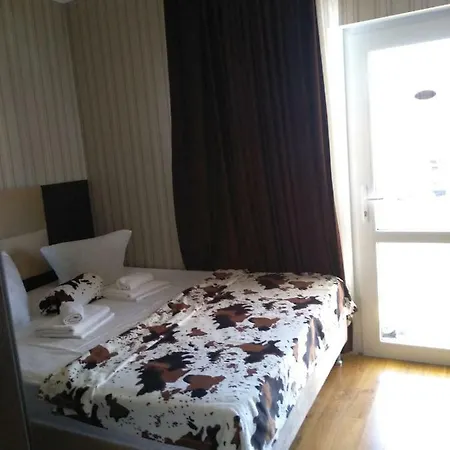 Отель Райский Уголок В Абхазии Alakhadze Exterior photo